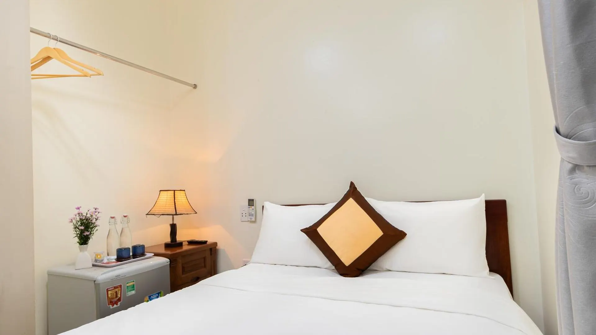 Bed and Breakfast Sun Moon Riverside Χόι Αν